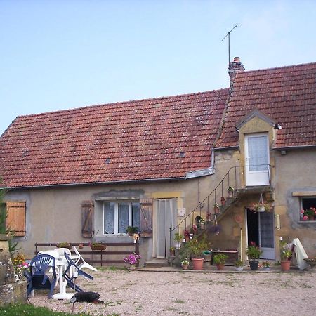 Chambre A La Campagne Saint-Aubin-en-Charollais Eksteriør billede