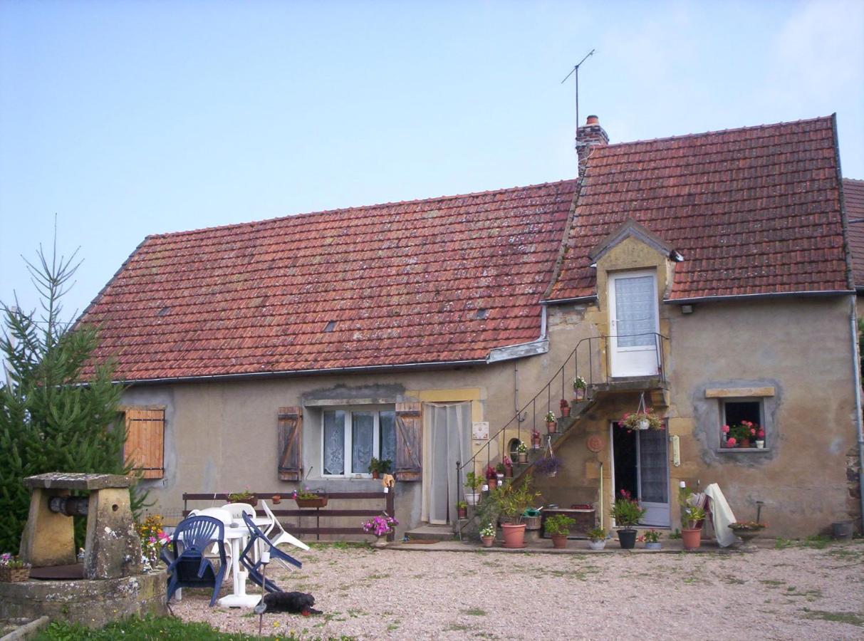 Chambre A La Campagne Saint-Aubin-en-Charollais Eksteriør billede